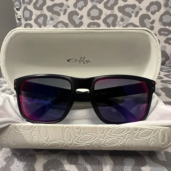 Oakley Accessories Oakley Holbrook Sunglasses In Matte Black